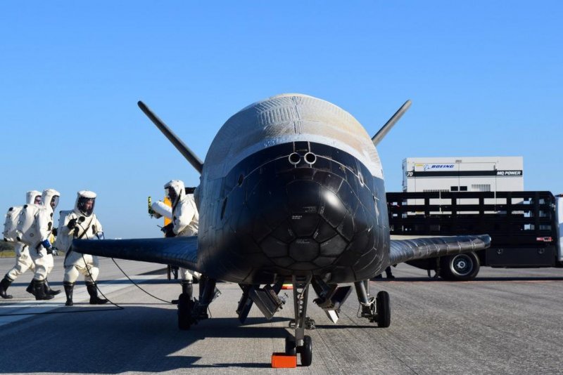 Космоплан x-37b