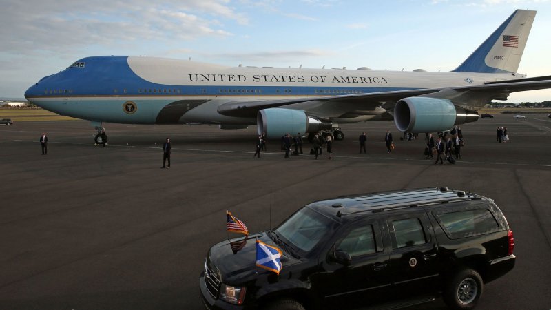 Самолет Трампа Air Force 1
