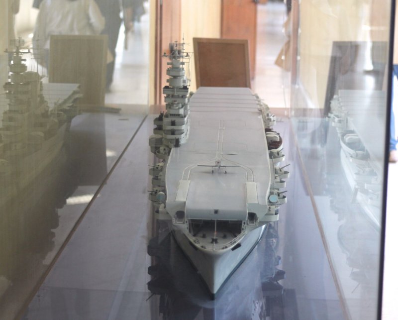 Aircraft Carrier Aquila