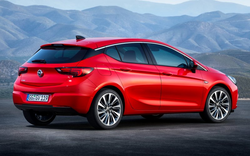Opel Astra 2015 хэтчбек