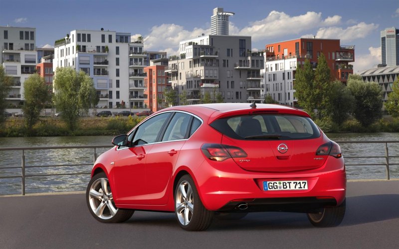 Opel Astra 2010