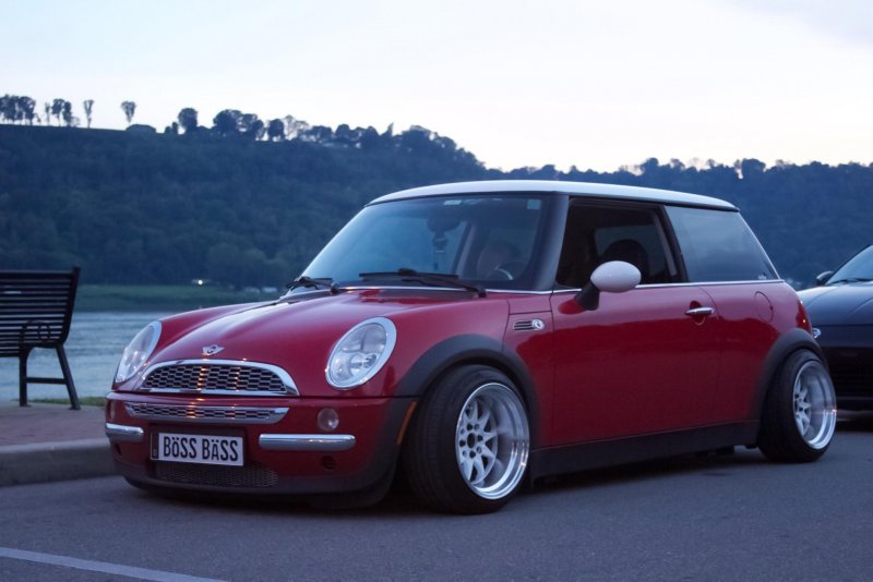 Mini r50 stance