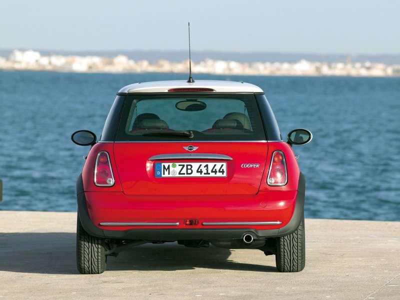 Mini Hatch 2001
