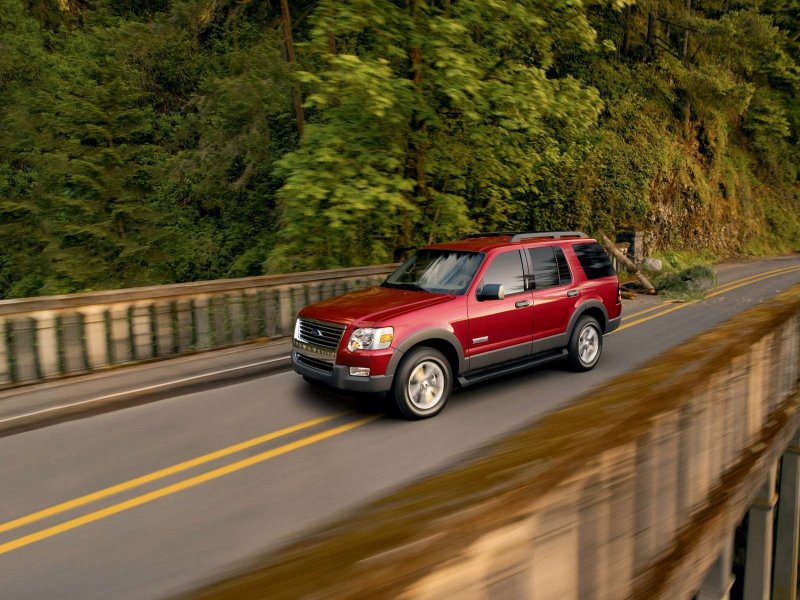 Ford Explorer 4 поколения