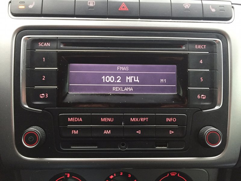 Магнитола VW Polo sedan RCD 330