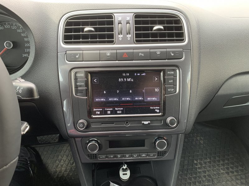 Штатные магнитолы Volkswagen Polo