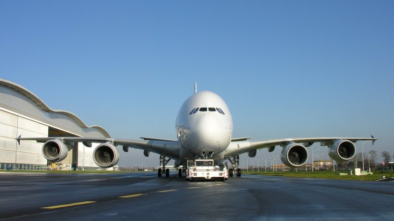 Самый большой самолет Аэробус 380