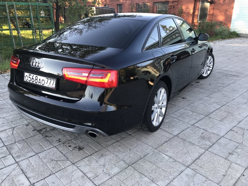 Audi a6 черная