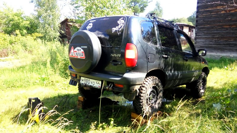 Запасные части дно Шевроле Нива