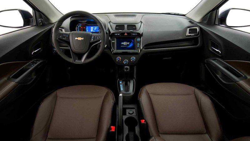 Chevrolet Cobalt 2020 салон
