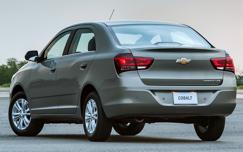 Chevrolet Cobalt 2