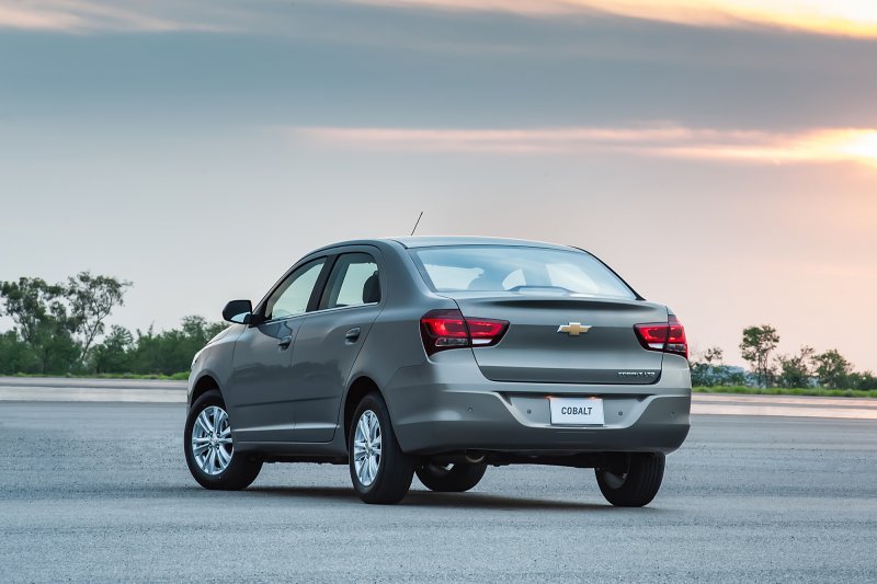 Chevrolet Cobalt 2021
