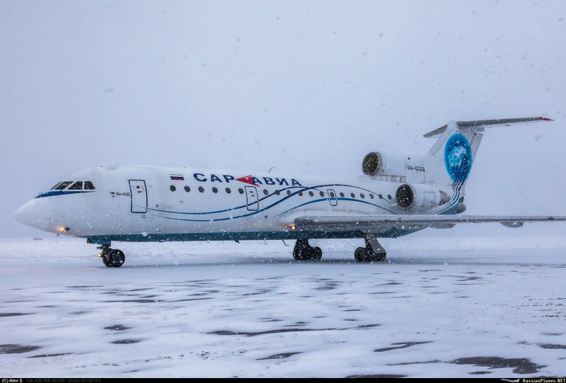 Yakovlev Yak-42d