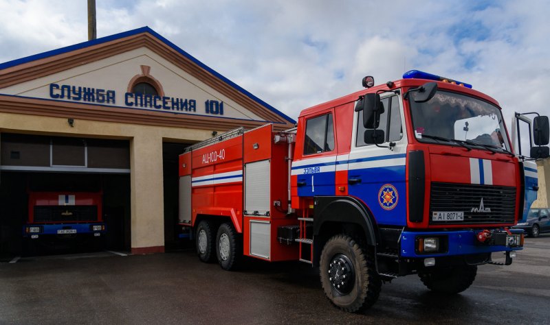 Пожарный автомобиль МЧС