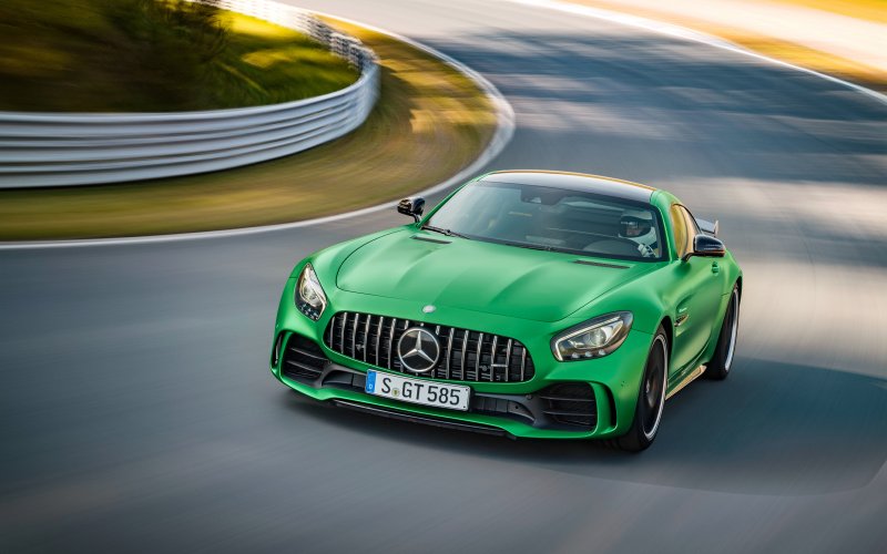 Mercedes Benz AMG GTR
