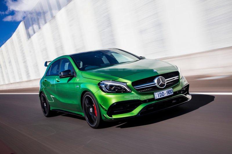 Mercedes-Benz a45 AMG 2016