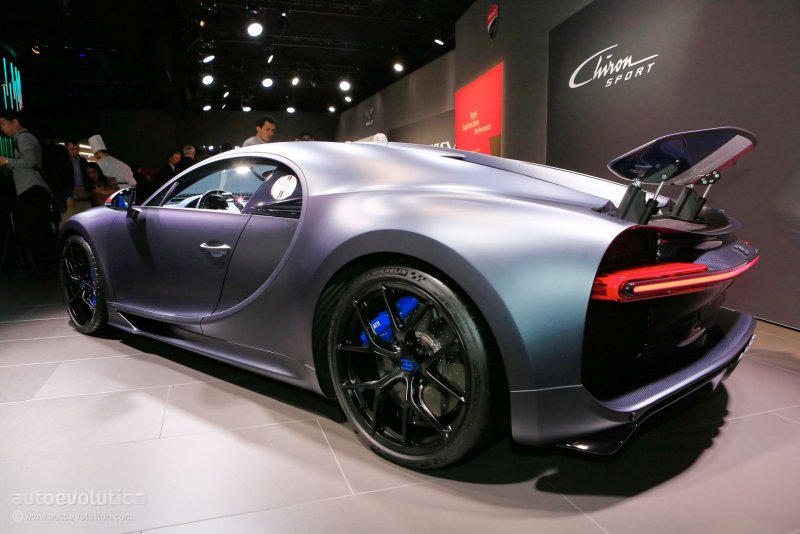 Bugatti SUV 2020