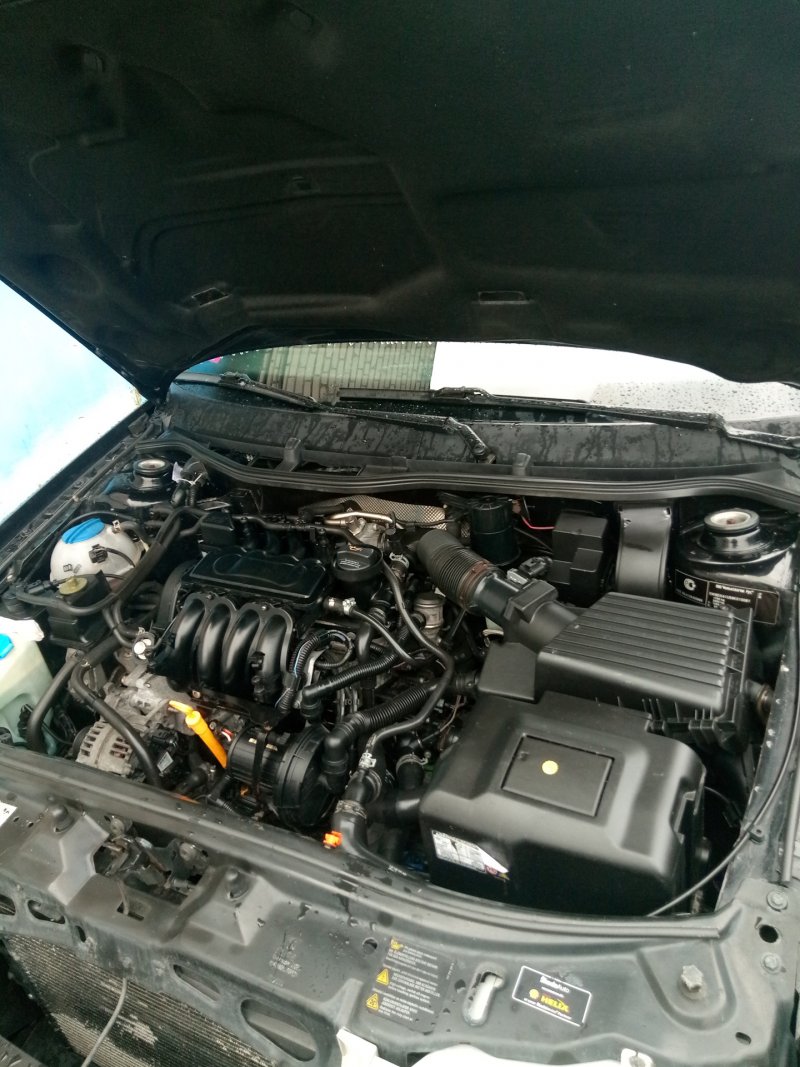 Skoda Octavia a5 1.6 подкапотка
