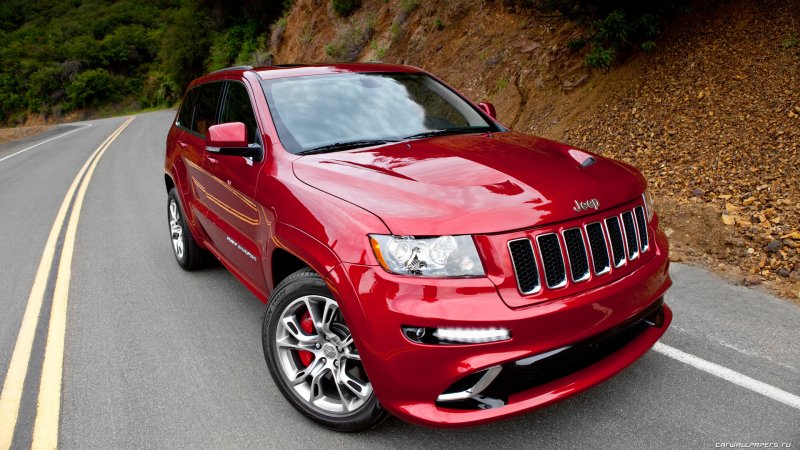 Jeep Grand Cherokee srt8