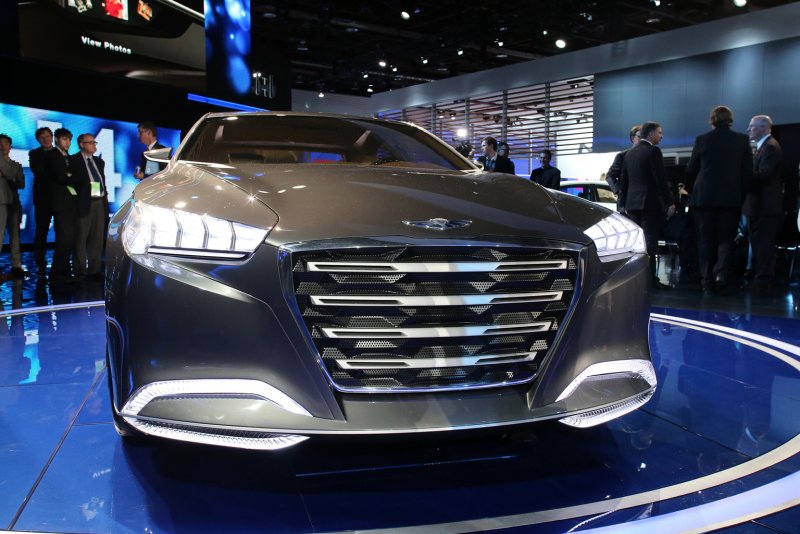 Hyundai Genesis 14