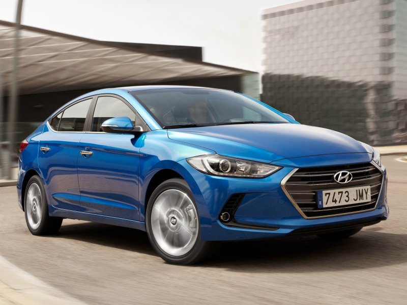 Hyundai Elantra новая
