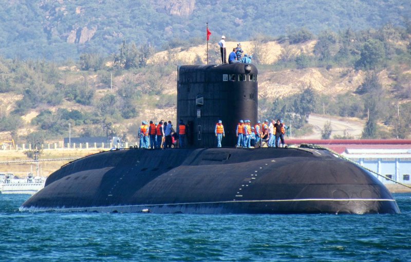 Подводная лодка "Амур 1650"
