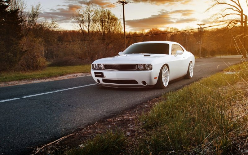 Dodge Challenger HD
