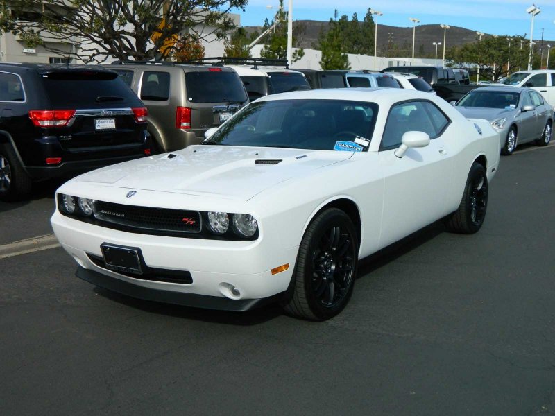 Dodge Challenger 2014 White