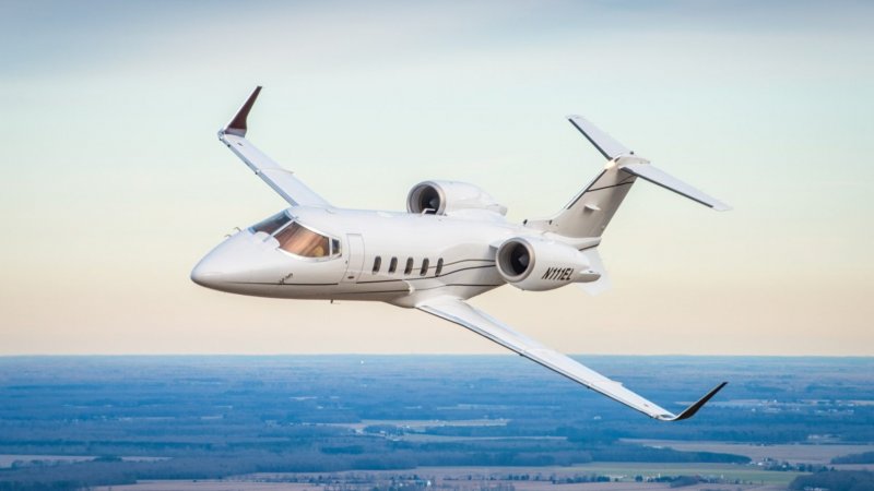 Самолёт Bombardier Learjet