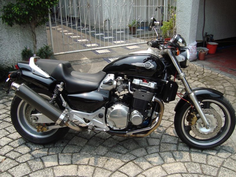 Мотоцикл Honda x4 CB 1300