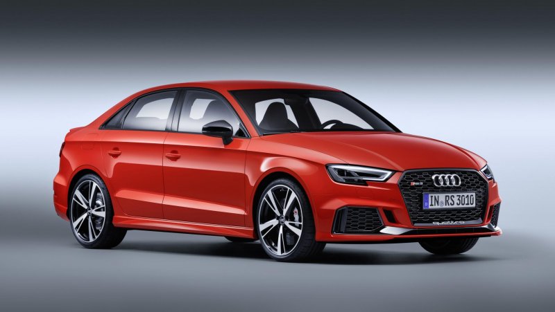 Audi rs3 2015 седан