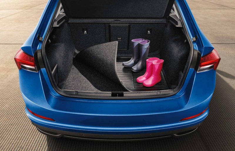 Skoda Rapid 2017 багажник