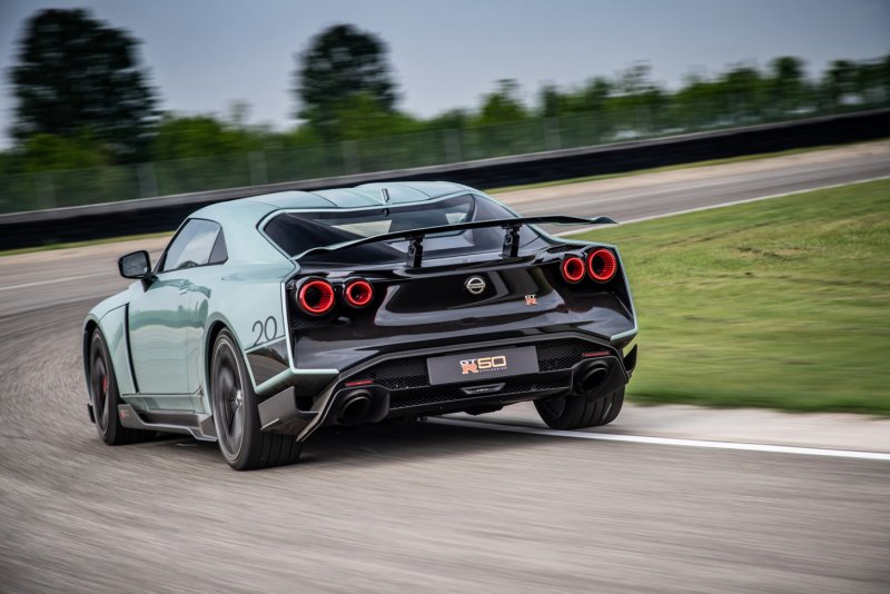 Nissan gt-r gt50