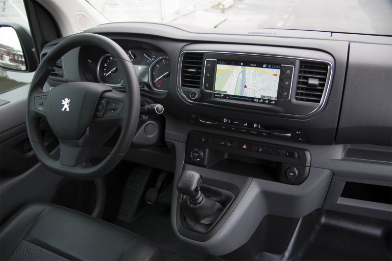 Peugeot Expert 2016 салон