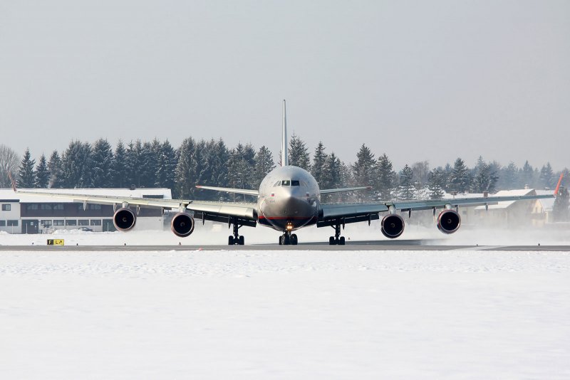 Ил 93-300