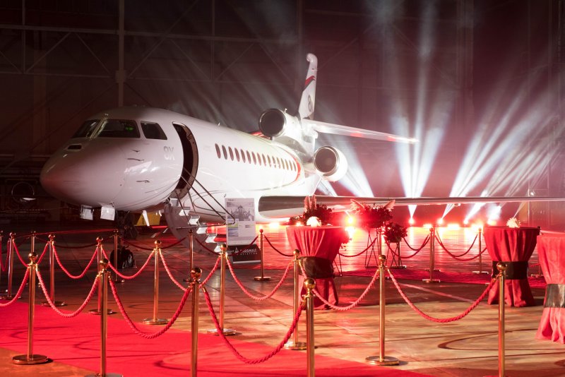 Dassault Falcon 8x салон