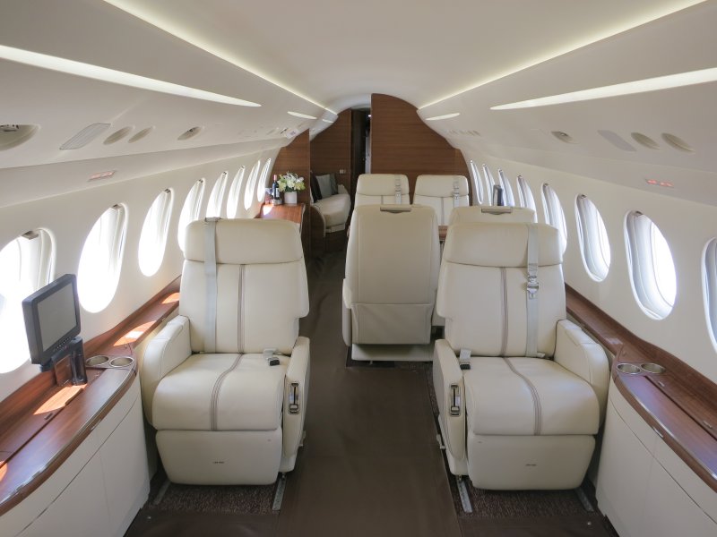 Falcon 7x самолет