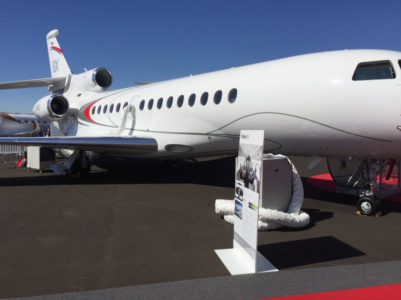 Falcon 8x Довгополый