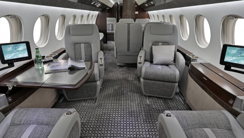Falcon 2000ex Interior