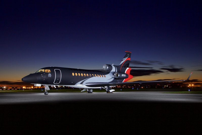 Dassault Falcon 8x салон