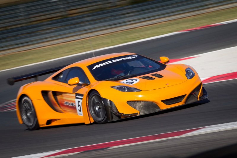MCLAREN 12c gt3