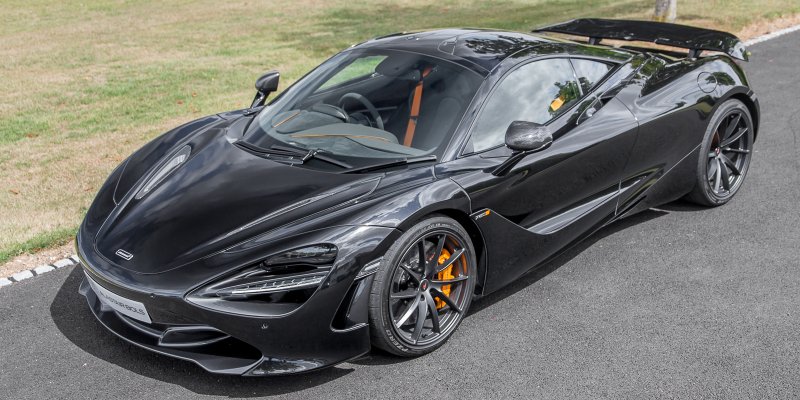 MCLAREN 720s Black