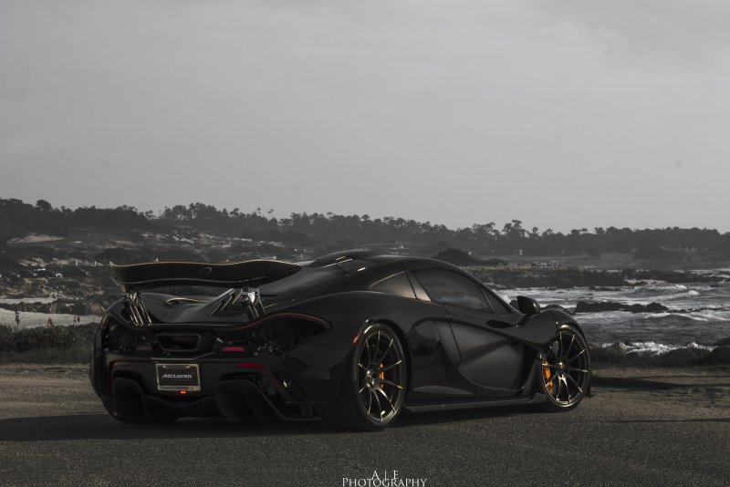 MCLAREN p1 чёрный