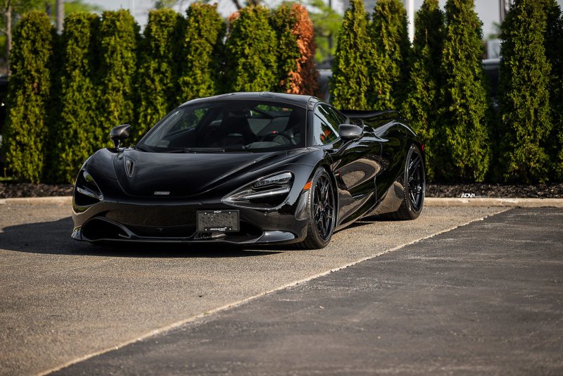 Макларен 720s Black