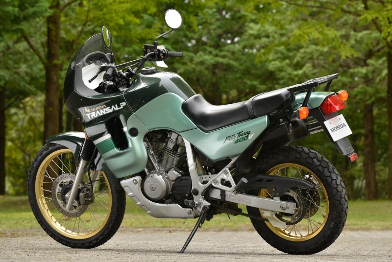 Honda Transalp 400
