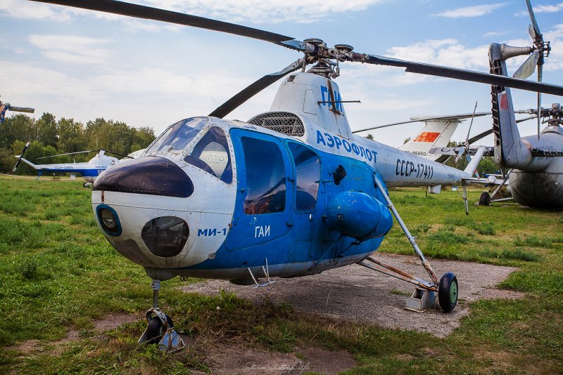 Ми-1 вертолёт