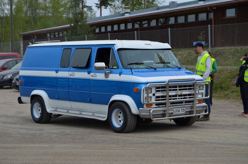 Chevrolet van 1971-1996
