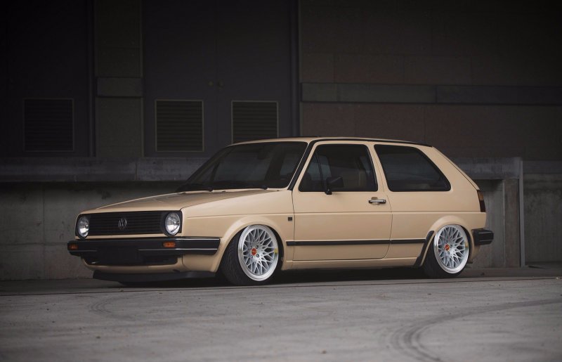 Volkswagen Golf mk2 стэнс