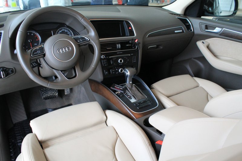 Audi q5 2010 салон