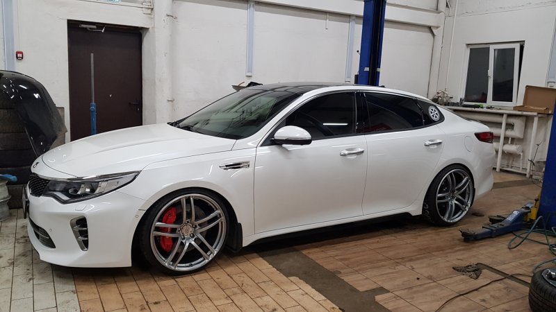 Kia Optima r18
